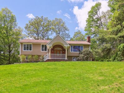 238 Walnut Tree Hill Road, Shelton, CT, 06484