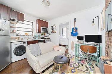 Rented by Living New York