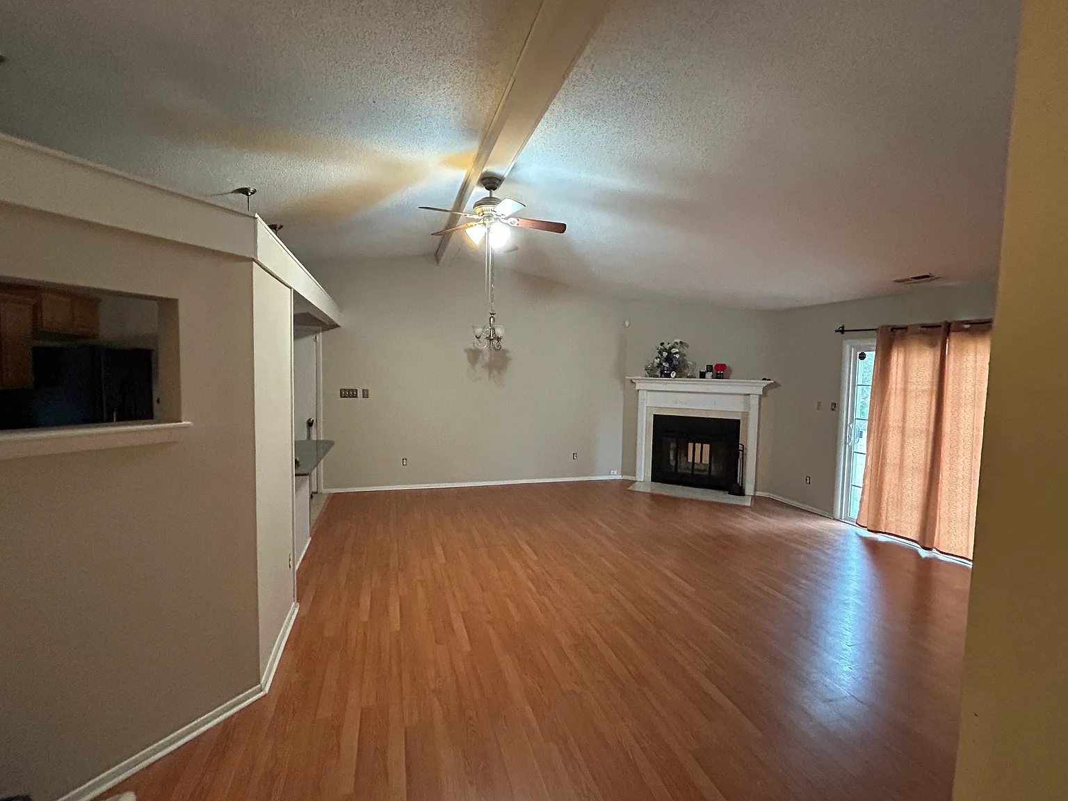 515 Gene Dr — Photo 3