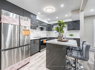 506 Normandy St #25, Oshawa, ON L1H 7N8