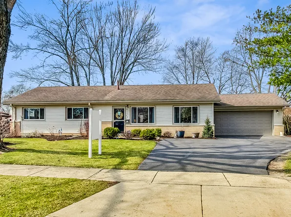 330 Lincoln St, Hoffman Estates, IL 60169
