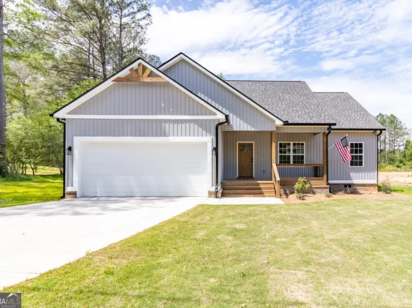 788 Wildwood Dr, Chatsworth, GA 30705