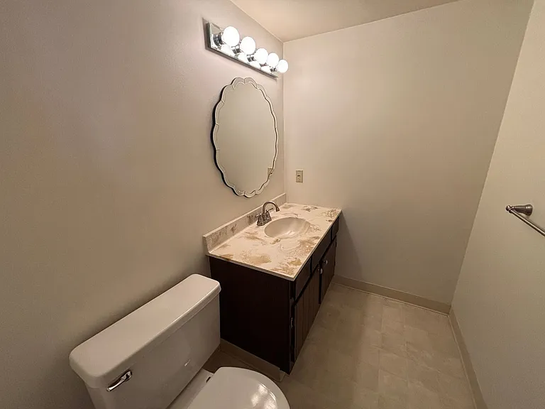 1110 3rd Ave N #404W — Photo 9