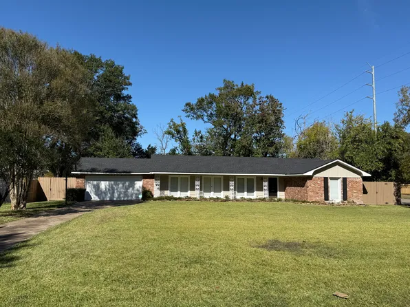 5500 Valerie St, Houston, TX 77081