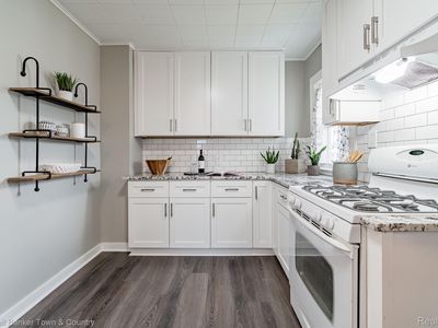 2862 Kenmore Rd, Berkley, MI, 48072