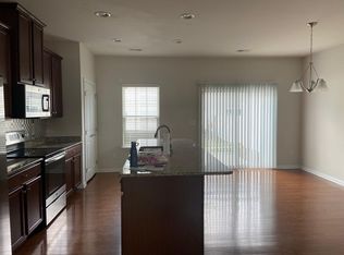 2432 Mariners Cove Ln, Denver, NC 28037