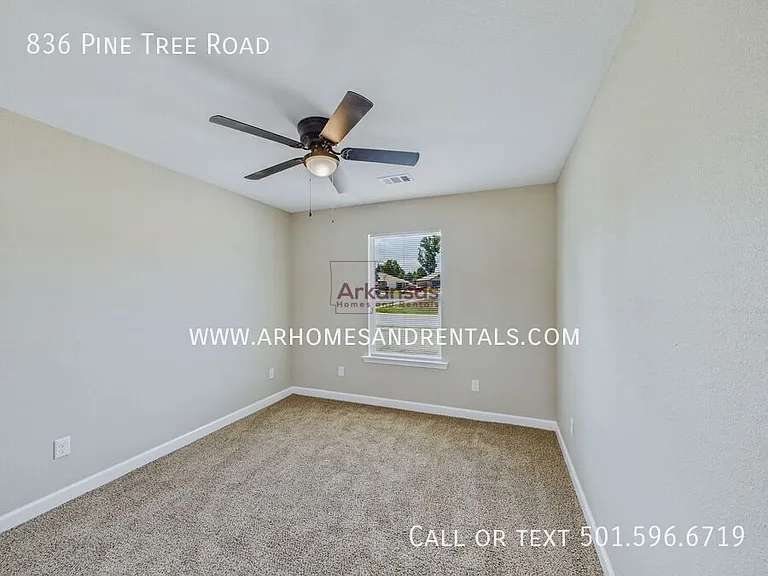 836 Pine Tree Rd — Photo 14