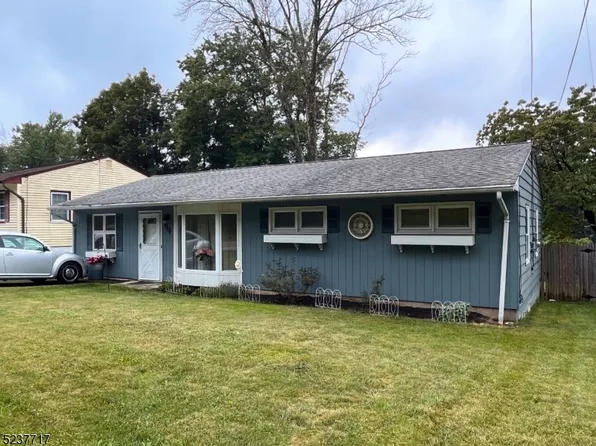 44 Prospect Point Rd, Jefferson Twp., NJ 07849