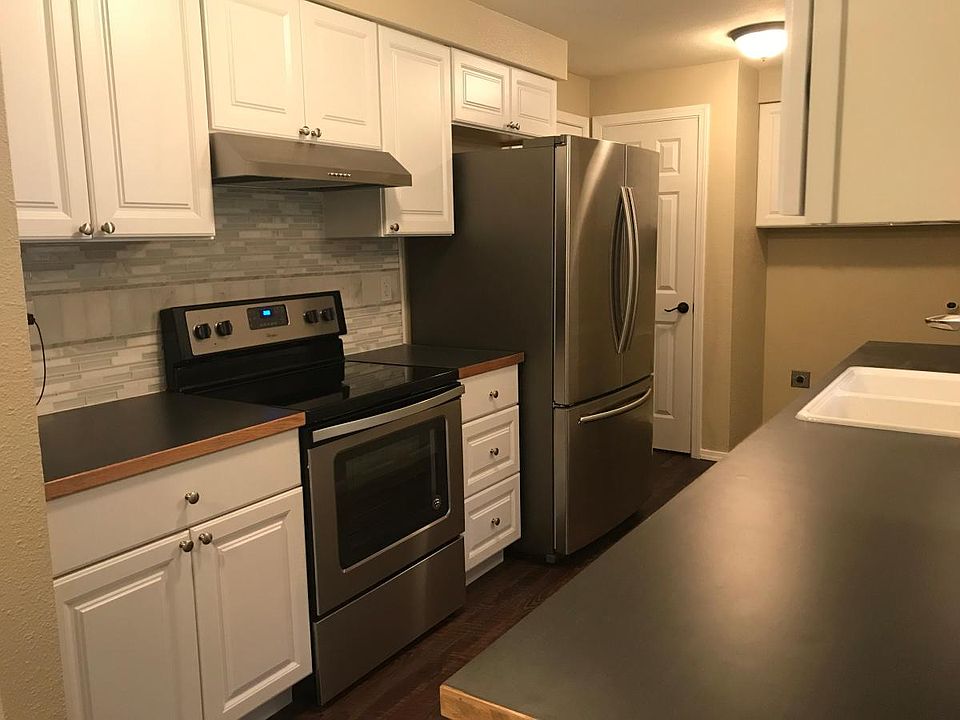 1st image of 7614 Henderson Blvd SE