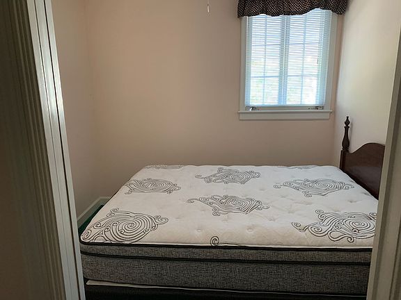 2nd image of 2036 14th Ave APT 203