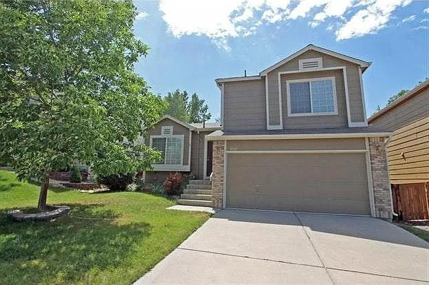 9880 Castle Ridge Circle — Photo 1