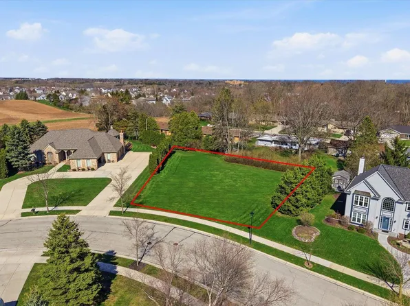 312 REGATTA DRIVE, Port Washington, WI 53074