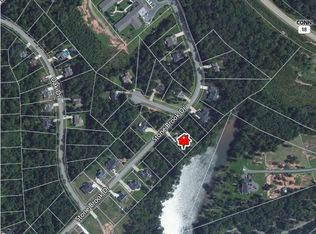 153 Stone Brook Dr, Gray, GA 31032
