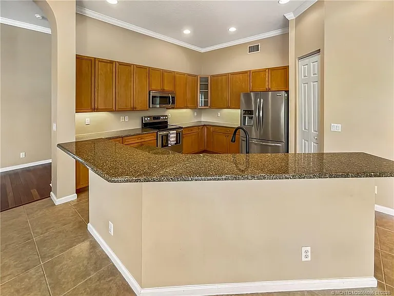 2662 SW Newberry Ct — Photo 9