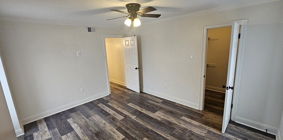 2nd image of 2713 Kingman St APT A