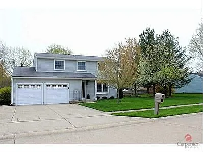 1439 Lansdowne Rd photo 1
