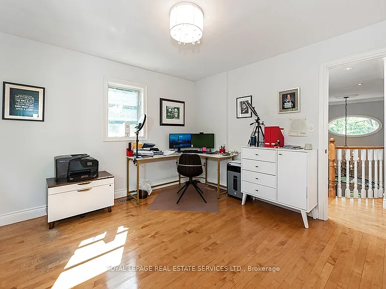 52 Herne Hl — Photo 19