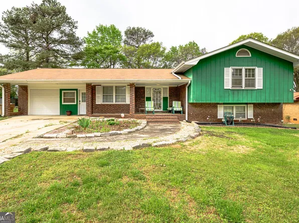 6855 Wendy Jean Dr, Morrow, GA 30260