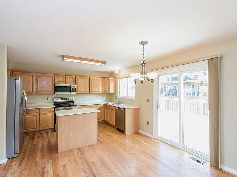 5544 S Wenatchee St — Photo 9