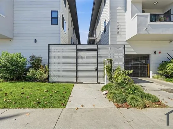 1071 Junipero Ave APT 302, Long Beach, CA 90804