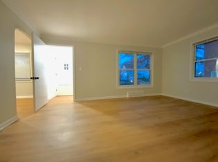 23680 Hartland Rd, Euclid, OH 44123