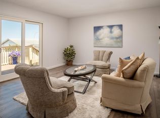 1623 Darwin St, Seaside, CA 93955