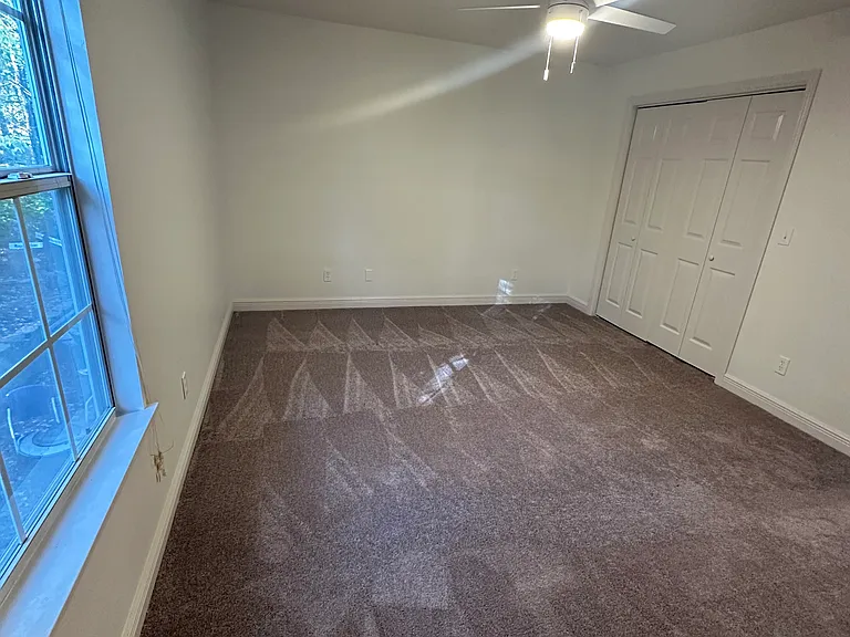 3127 N Kensington Ct — Photo 25