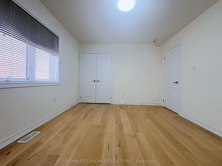 36 Applegate Dr — Photo 17
