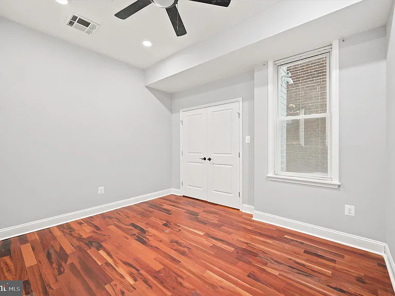 3220 W Diamond St #2 — Photo 13