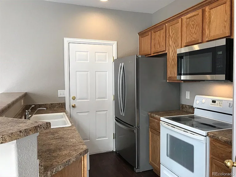 6753 S Winnipeg Cir #101 — Photo 2