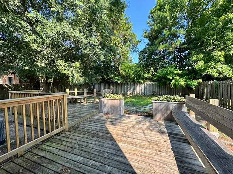 150 Raye Dr — Photo 27