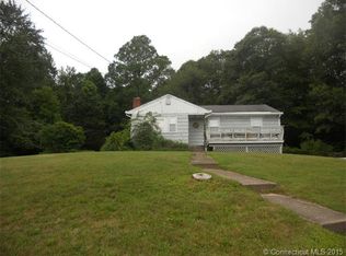 71 Roselund Hill Rd, Uncasville, CT 06382