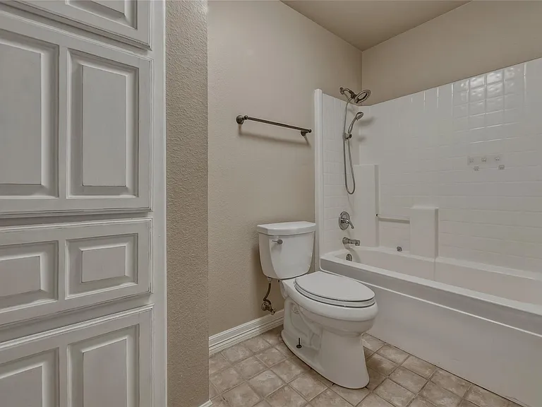 1801 Callender Hill Rd — Photo 19