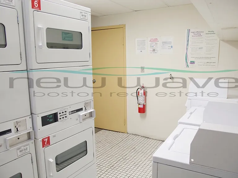 1091 Boylston St #47 — Photo 10
