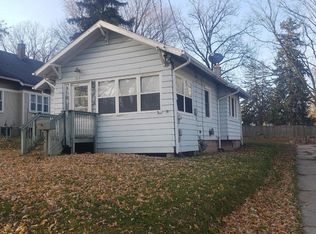 842 W Washington St, Ionia, MI 48846