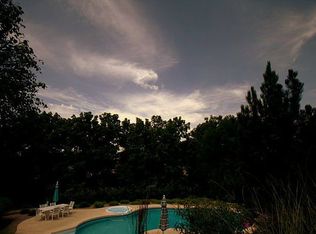 9 Oak Hill Rd, Neshanic Station, NJ 08853