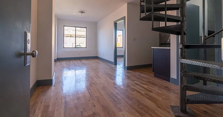 Rented by Nooklyn NYC LLC | media 21