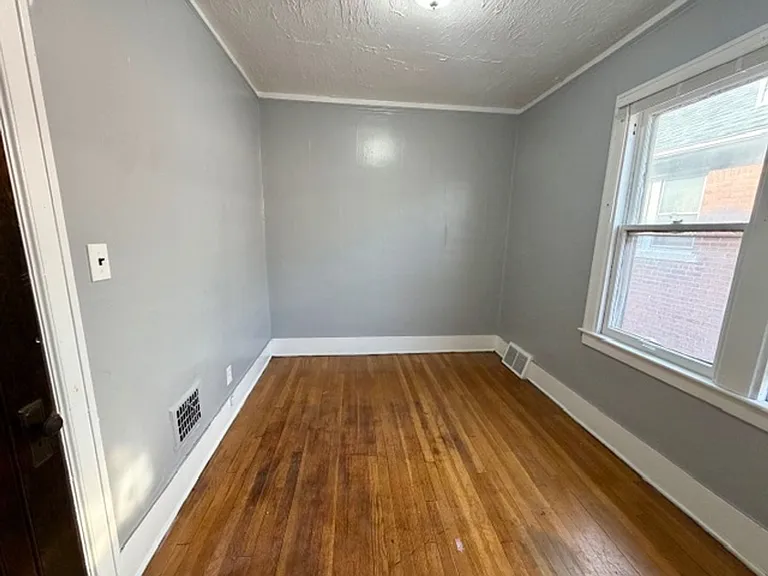 4287 W Grand — Photo 16
