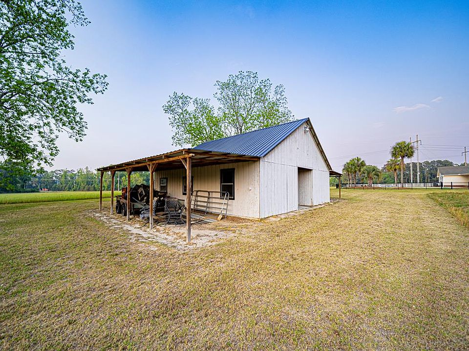 43rd image of 7837 Val Del Rd