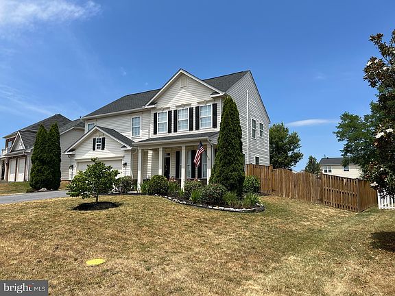 2nd image of 128 Corral Dr