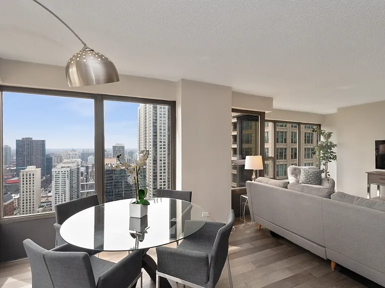 30 E Huron St #3404 — Photo 15