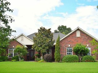 3106 Creekside Dr, Brenham, TX 77833