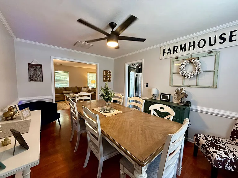 101 Emerald Ct — Photo 7