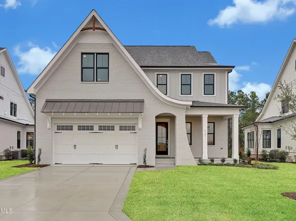 8237 Winding Creek Circle, Wilmington, NC 28411