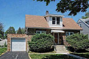 1st image of 1046 Rose Ave