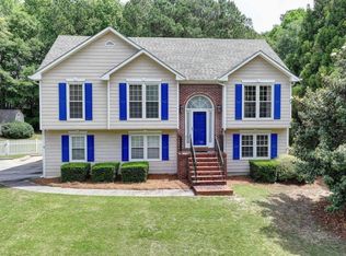 1818 McConnell Rd, Grayson, GA 30017