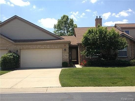 1st image of 128 Cherry Hill Pointe Dr