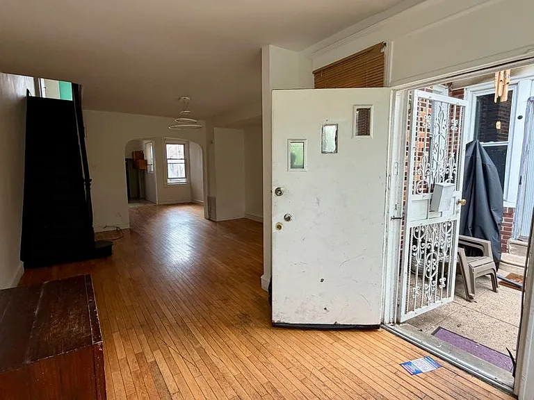 745 Smylie Rd — Photo 5