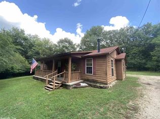 220 Bluff Rd, Hardy, AR 72542