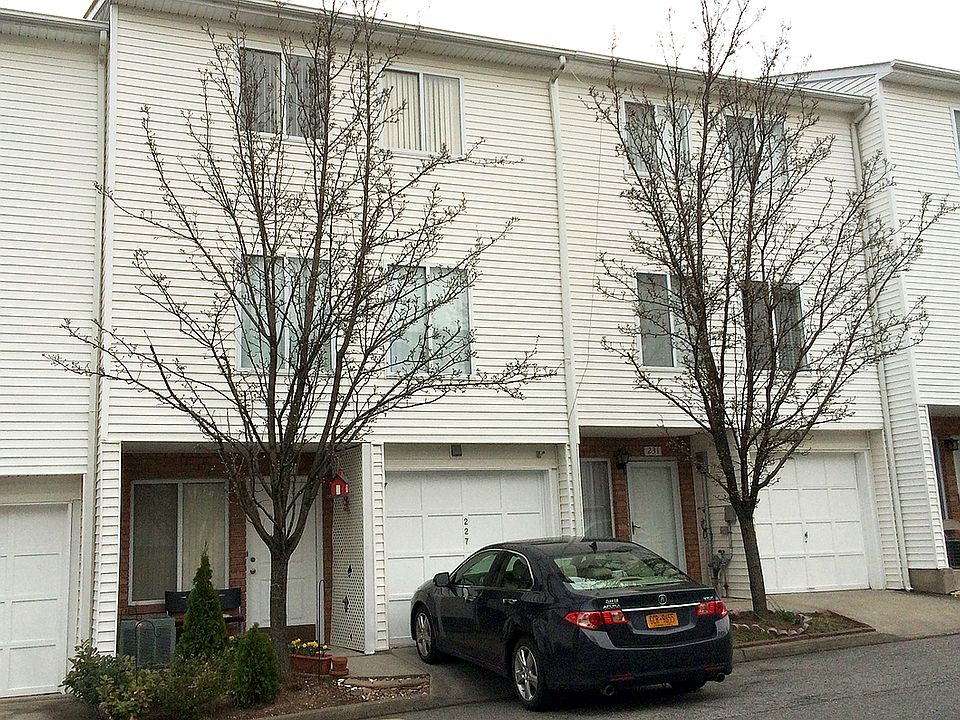1st image of 227 Aspen Knolls Way